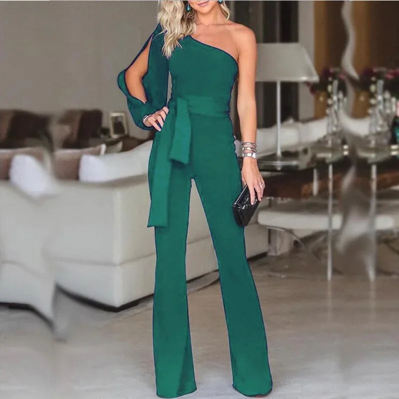 Women's dresses, jumpsuits, sweaters, denim suits, tops and bottoms