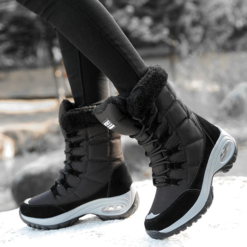Winter Snow Boots Women Warm Comfortable Plush Lace-up Anti-slip High-top Women Boots Thick-soled Durable Soft Ankle Boots Women