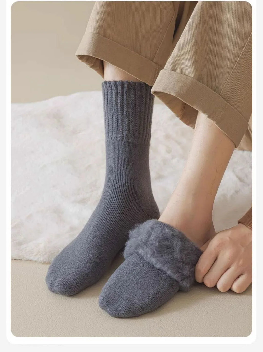 Winter Thermal Socks for Men Thickened Fleece Lined Long Socks Cashmere Feel Heat Retention Cold Weather Warm Sock Outdoor Sking