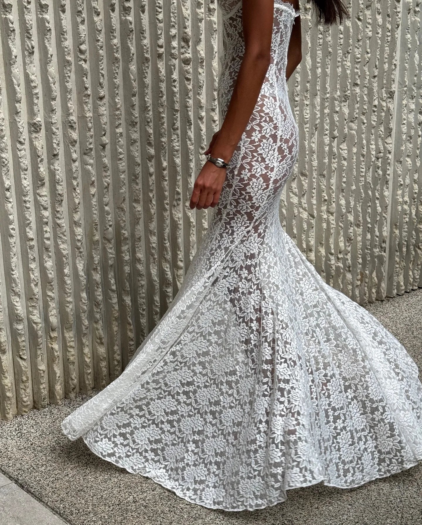 Sexy White Lace Hollow-out Halter Dress Women Chic Sleeveless Off-shoulder Backless Maxi Dresses 2026 Lady Vacation Beach Gowns