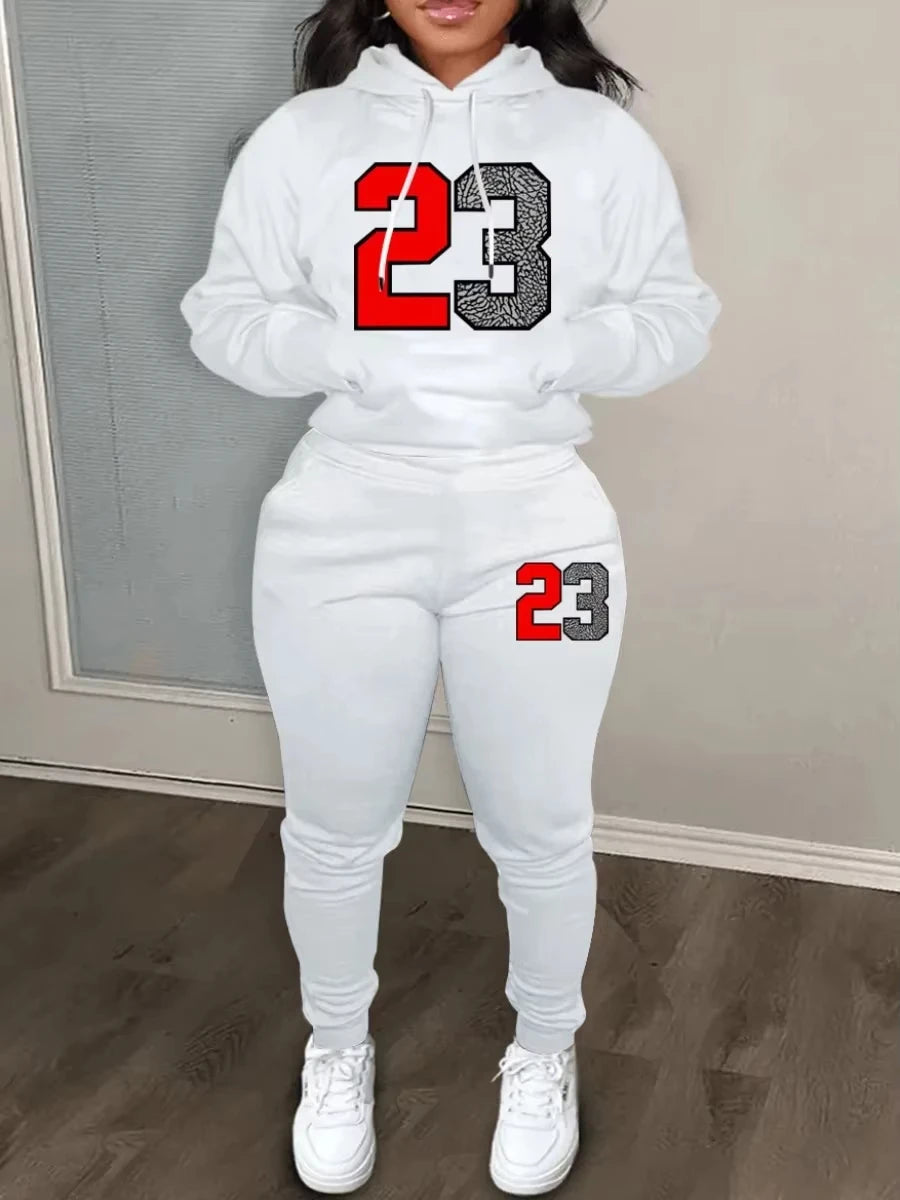2025 Autumn/Winter New Sporty Outfit - Sporty casual wear with retro fashionable printed materials environmentally friendly