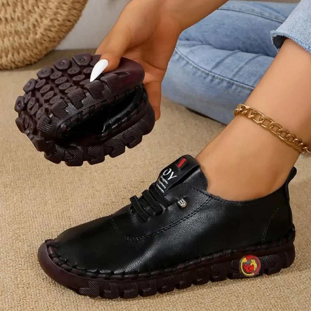 Women Sneakers Spring Summer 2025 New Soft-soled Roman Sneakers Breathable Retro Stitching Muffin Bottom Plus Size Women Shoes