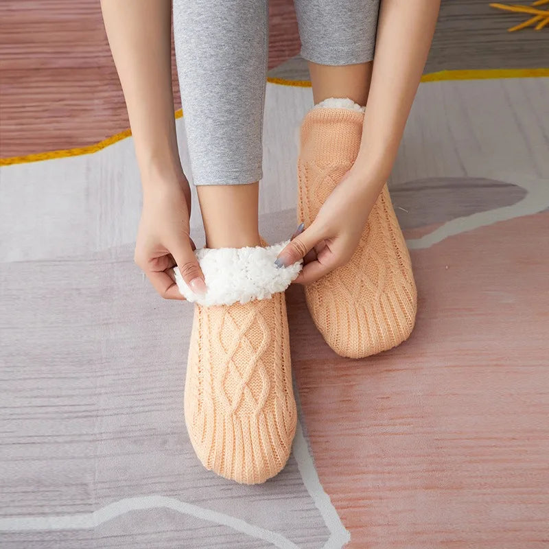 Winter Slipper Socks with Grippers for Men Women– Warm, Fuzzy, Fleece-Lined, Non-Slip, Cozy & Thick for Cold Weather Comfort