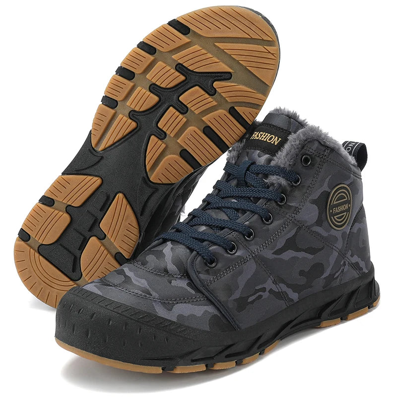 Winter Men's Snow Boots 2025 New Style Platform  Warm Fur Ankle Boots Camo Design Plush  Outdoor Non-slip Hiking Cycling Shoes