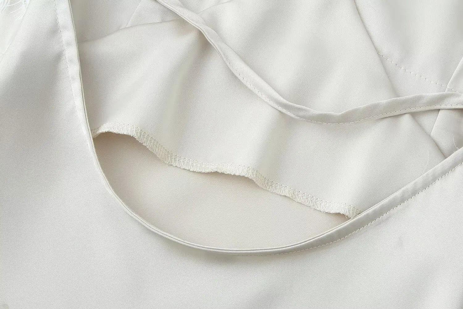 New 2026 Women V Neck Satin Sling Long Dress Lace Patchwork Backless Sexy White Gowns Summer Evening Party Maxi Vestidos