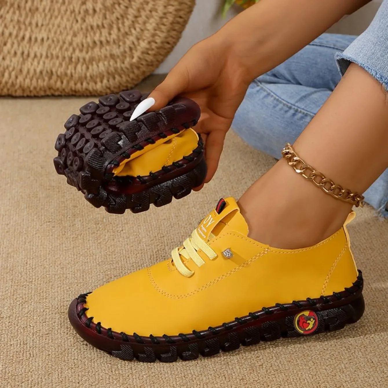 Women Sneakers Spring Summer 2025 New Soft-soled Roman Sneakers Breathable Retro Stitching Muffin Bottom Plus Size Women Shoes