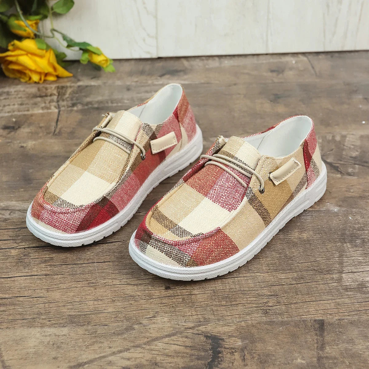 Women Canvas Shoes Summer Woman Fashion Breathable Lace Up Sports Shoes Women Platform Walking Designer Shoes Causal Sneakers
